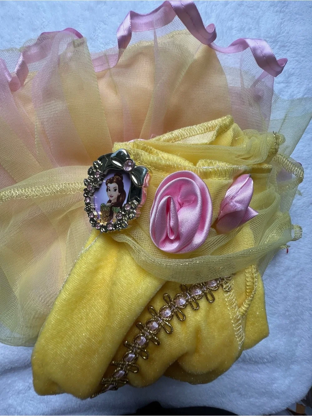 Disney sweet yellow